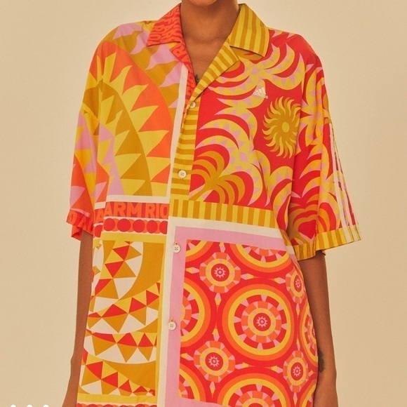 #42 NWT Farm Rio Adidas Farm Solar Kaleidoscope Top - Picture 1 of 9